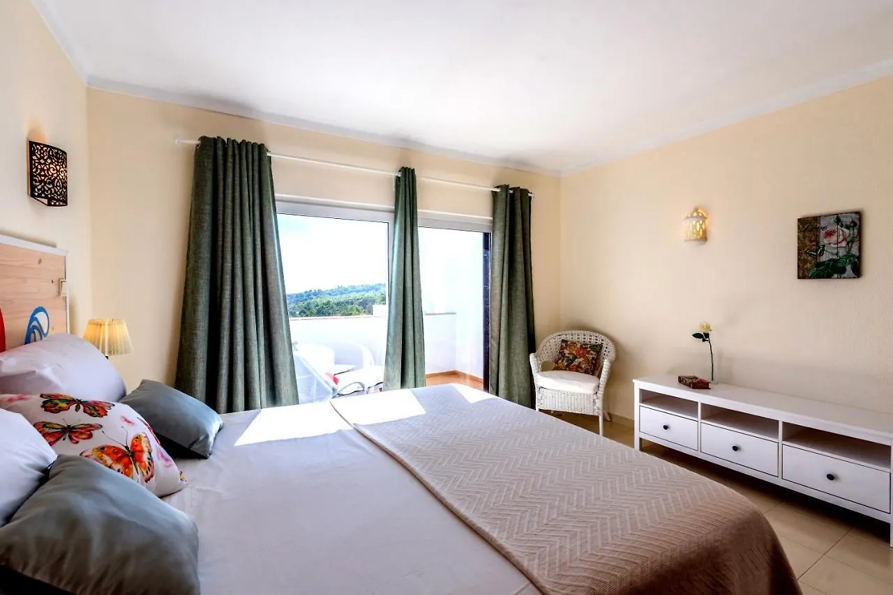Alma Do Mar Apartment Portimao 0*,